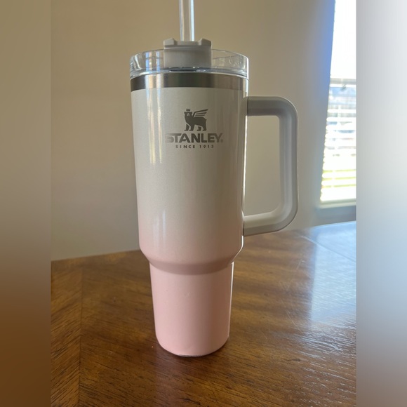 Pink Ombre Stanley Cupnull